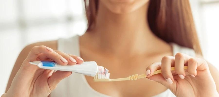 产后多久可以碰冷水洗手（为了母婴健康）  第1张