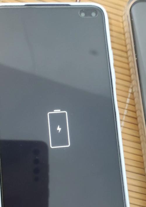 电脑关机后一条杠闪烁的原因是什么？  第3张