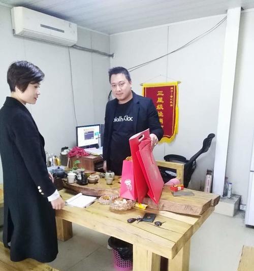拜访客户时是否需要携带投影仪？原因是什么？  第3张