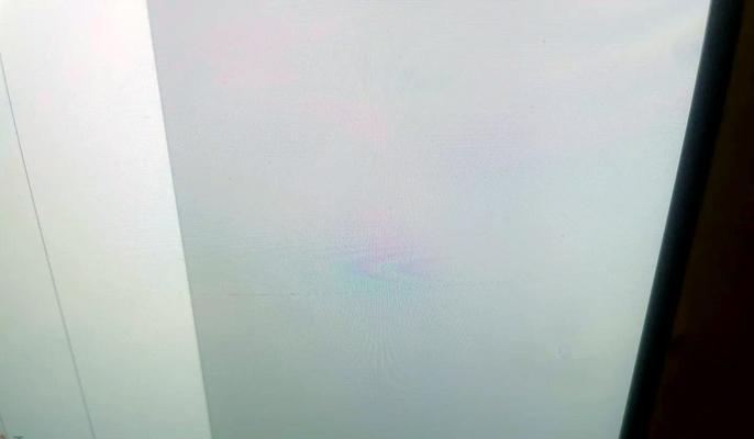 电脑显示器出现裂痕如何处理？维修还是更换？  第3张