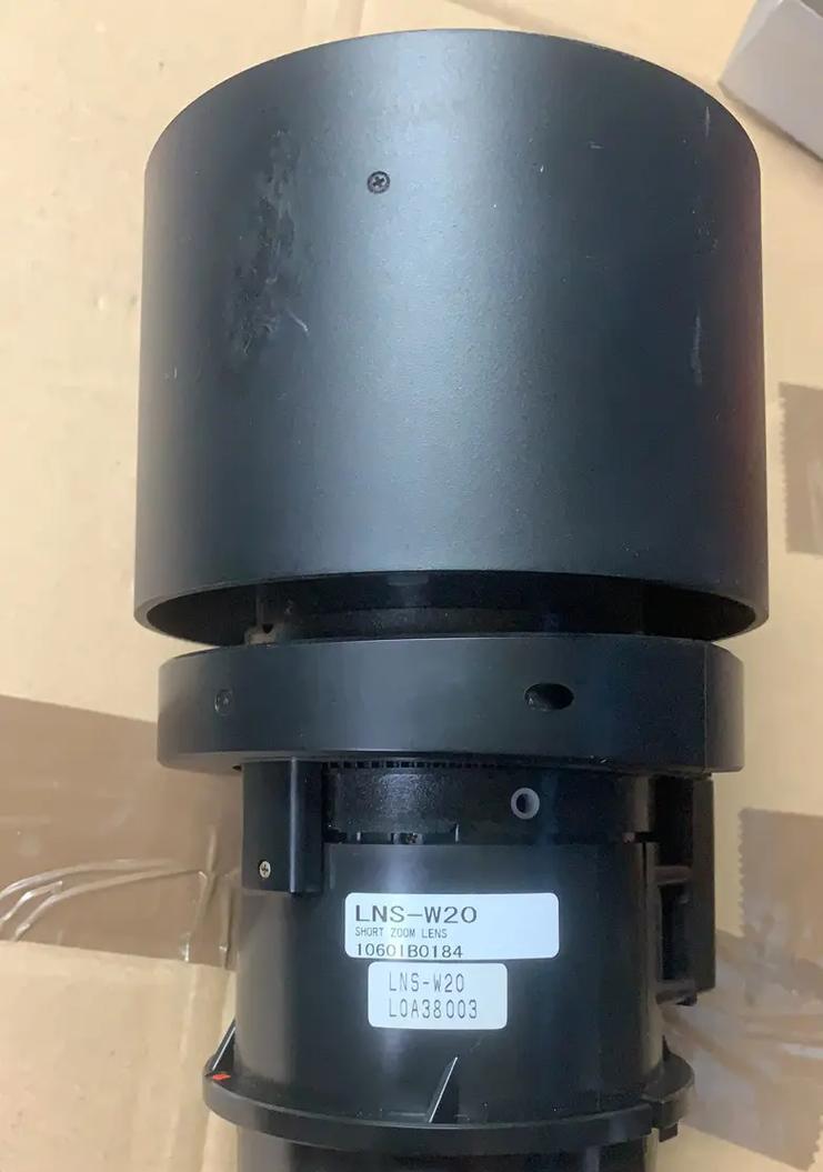 微型投影仪镜头膜贴法指南？  第1张