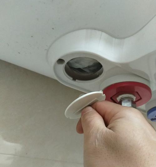 美的热水器内胆支架拆卸步骤？  第2张